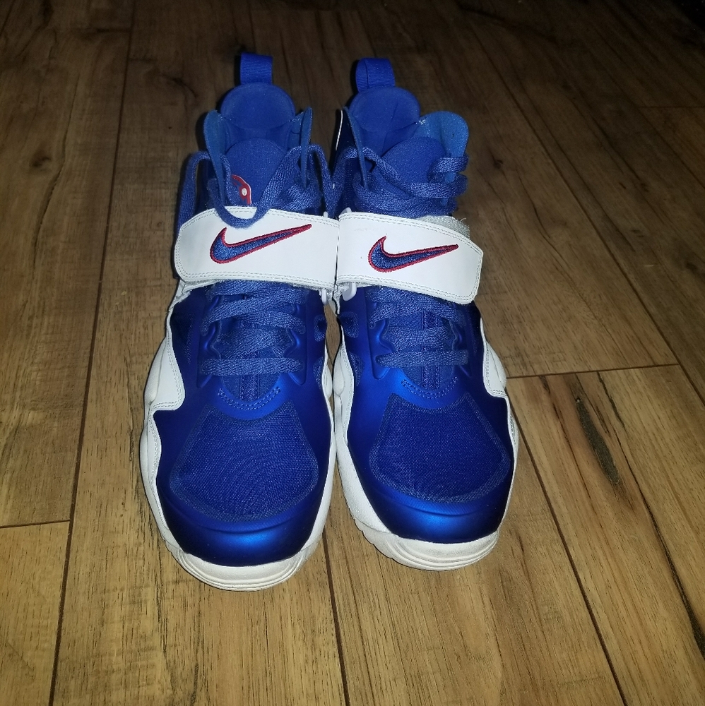 Men Nike Shoes